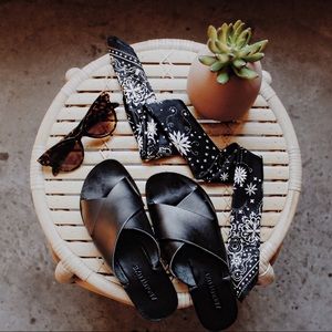 About Luxe real leather sandals - great quality